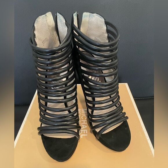 MICHAEL KORS Heels - Picture 17 of 17